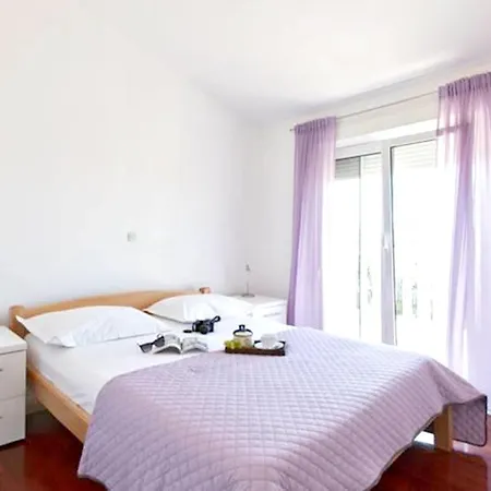 Panoramic House In * סביד